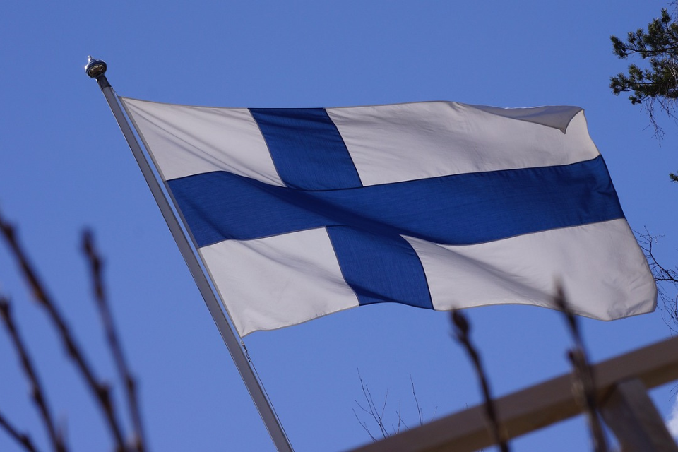フィンランド、ロシアとの国境閉鎖を2月中旬まで延長