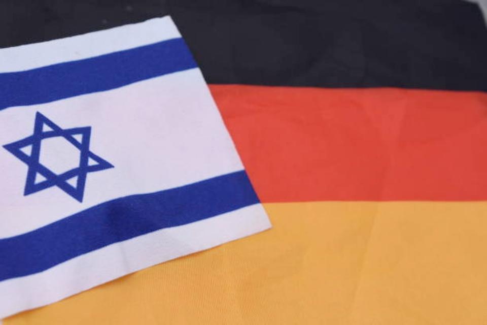 ドイツ国家が市民権取得にイスラエル支援を要求