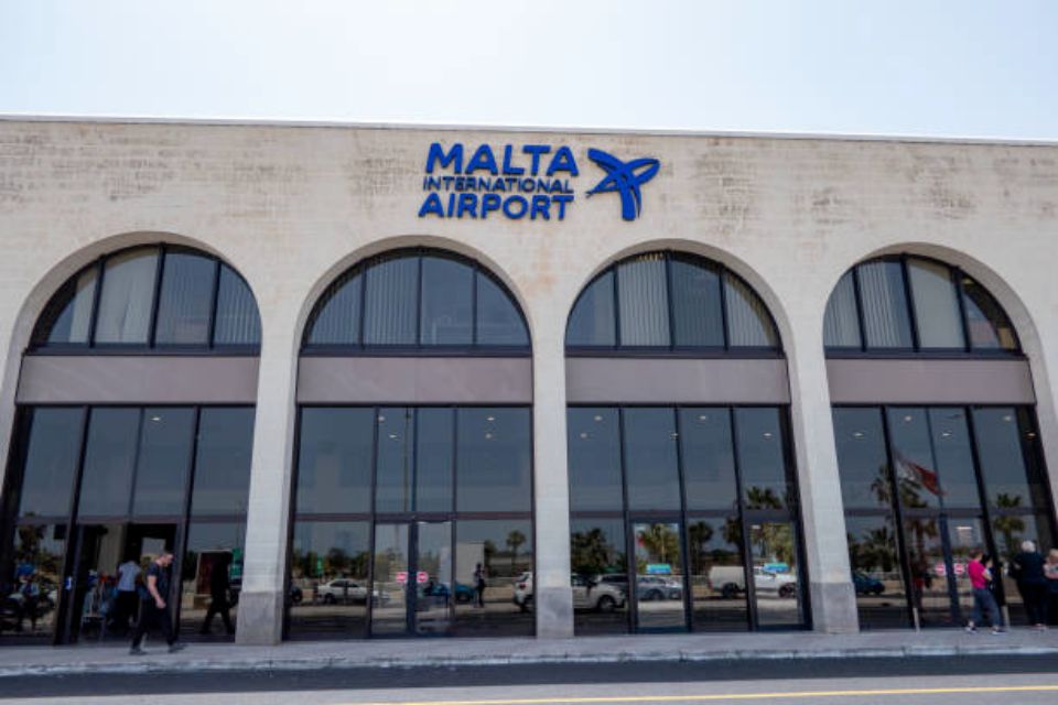 マルタ空港の旅客数が急増、パンデミック前のレベルを上回る