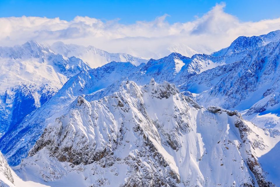 スイス、冬の観光シーズン終了で活況を呈する