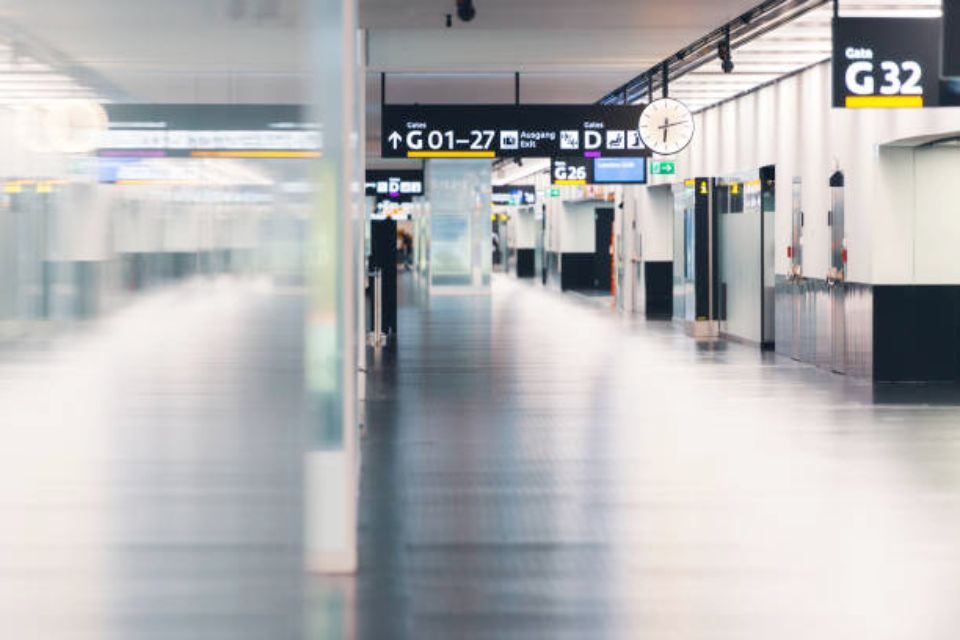 ウィーン空港、「2番目に良い」年にパンデミック前に近い旅客数を達成